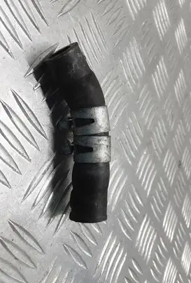 Toyota Land Cruiser (J150) Engine coolant pipe/hose