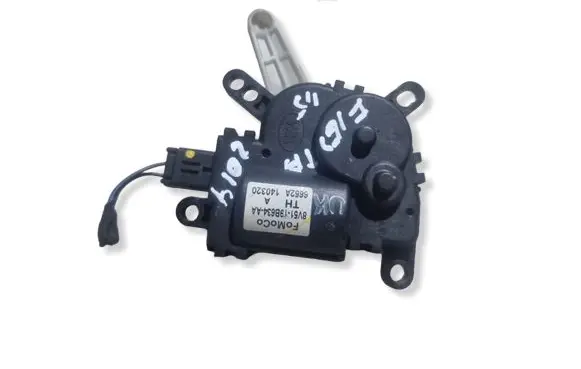 Ford Fiesta Air flap motor/actuator 6652A