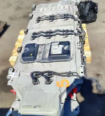 Peugeot Expert Hybrid / electric car battery 9853400080