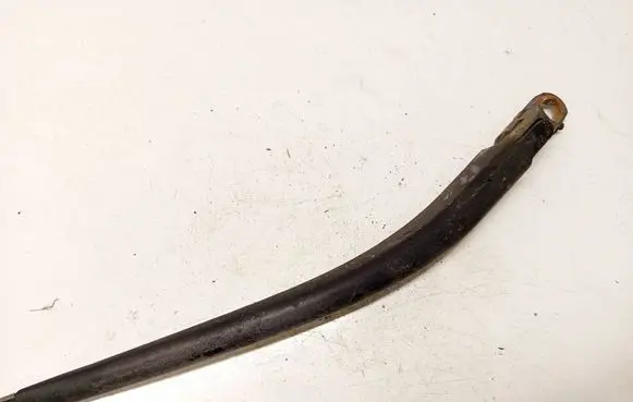 Opel Zafira A Rear wiper blade arm 90587511