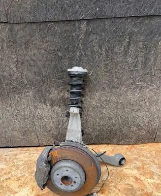 BMW 5 G30 G31 G38 Front wheel hub spindle knuckle 6866626