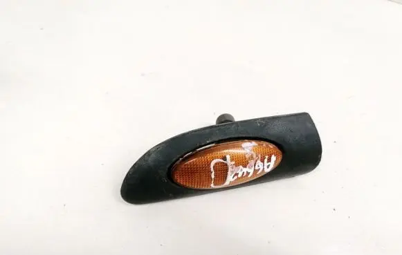 Opel Vectra B Front fender indicator light