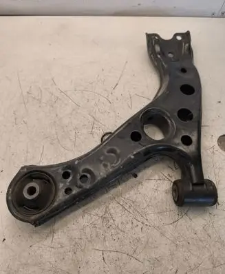 Toyota C-HR II Front lower control arm/wishbone 48655F4010