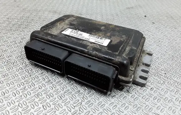 Volvo S40, V40 Engine control unit/module S110602006A P30616813