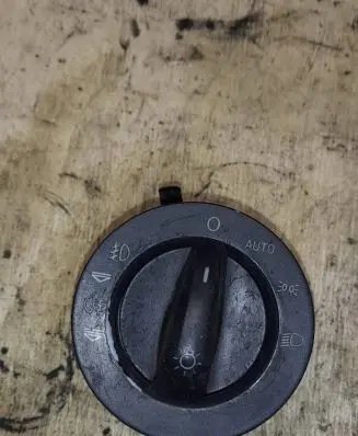 Light switch