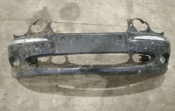 Jaguar X-Type Front bumper JUODAS