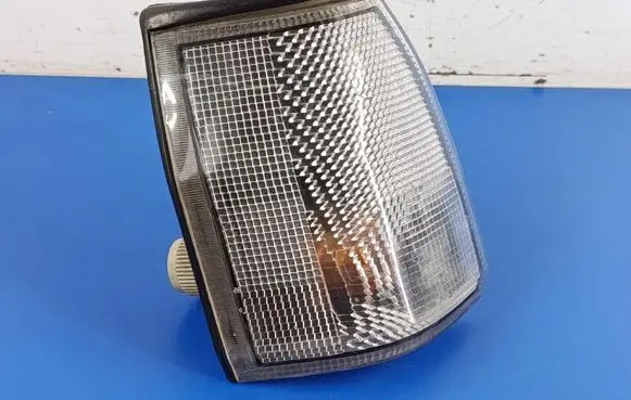 Fiat Tipo Front indicator light 