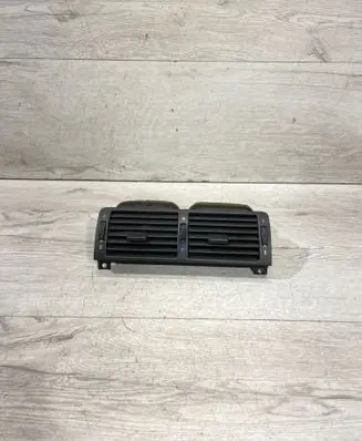 BMW 3 E46 Dash center air vent grill 8370742 211003