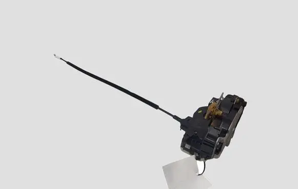 Opel Insignia A Front door lock