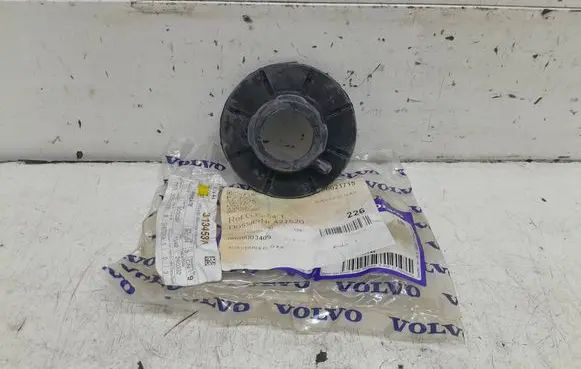 Volvo EX30 Rear coil spring rubber mount 31345371 8890288439