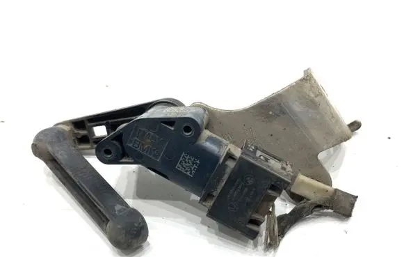 BMW 5 G30 G31 G38 Headlight/headlamp level sensor 6895466
