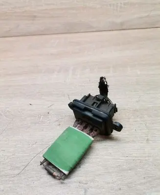 Fiat Bravo Heater blower motor/fan resistor B837
