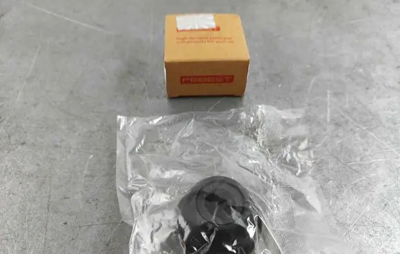 Mitsubishi Lancer Front ball joint mbjb295