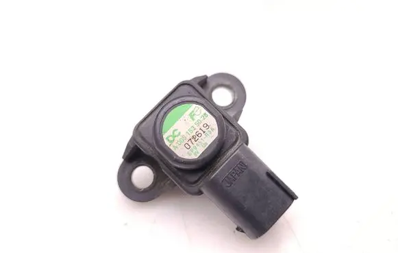 Mercedes-Benz Sprinter W906 Air pressure sensor A0051535028 072619