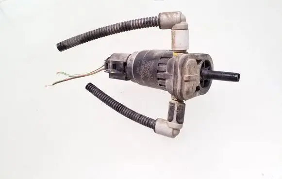 Windscreen/windshield washer pump