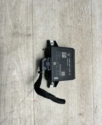 Porsche Cayenne (92A) Gateway control module 95B907530E 3F015742