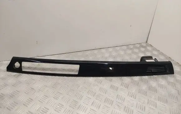 BMW 3 E90 E91 Dashboard center trim panel 698589201