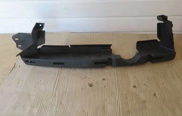 Dacia Dokker Fender grill 628111338R