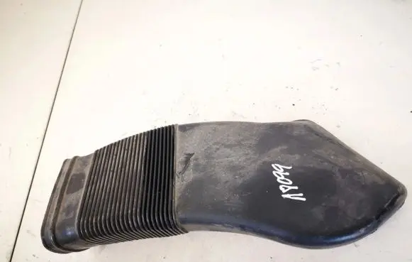 Audi A6 S6 C5 4B Air intake hose/pipe 8d0129617e