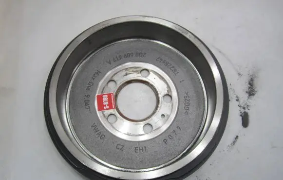 Volkswagen T-Cross Drum brake (rear) 2Q0609617A