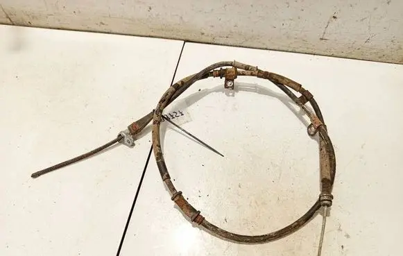 Suzuki Grand Vitara II Handbrake/parking brake wiring cable 