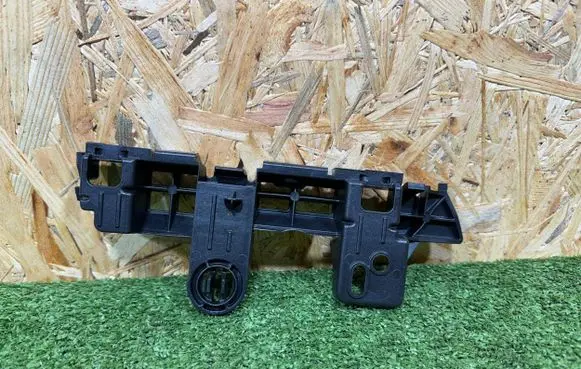 Opel Adam Front bumper mounting bracket 13495490