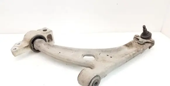 Volkswagen PASSAT B6 Front lower control arm/wishbone 3C0407153B