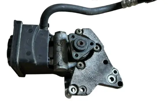 BMW 7 E65 E66 Power steering pump 6759212 2247556 32422247556