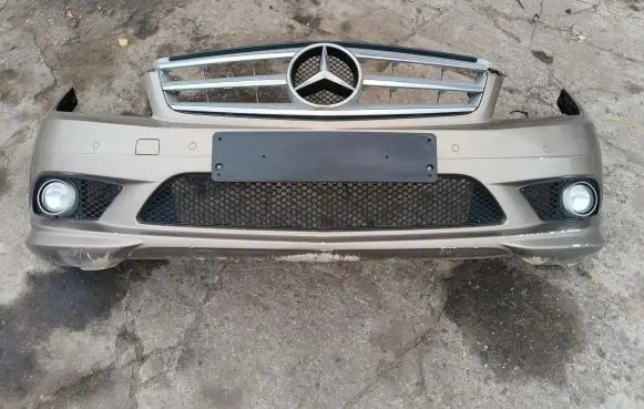 Mercedes-Benz C AMG W204 Front bumper