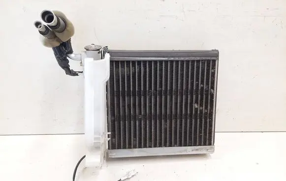 Toyota RAV 4 (XA20) Air conditioning (A/C) radiator (interior) 10C15A805
