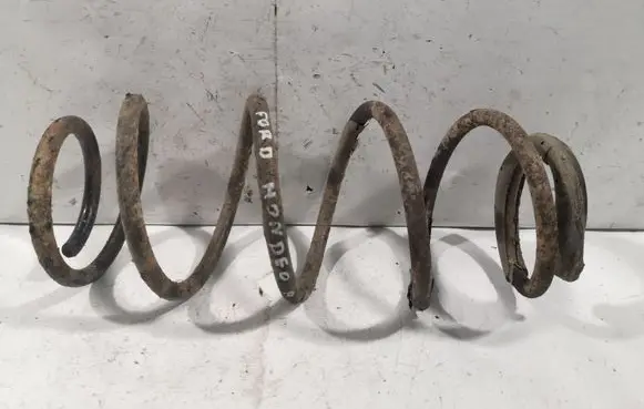Ford Mondeo Mk III Front coil spring