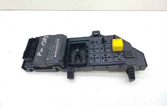 Opel Signum Fuse box set 13181984 13199490