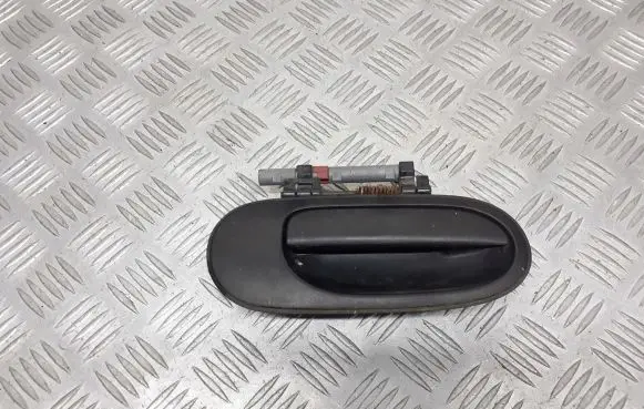 Nissan Almera N16 Front door exterior handle/bracket 