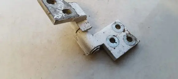 Peugeot Partner Front door upper hinge