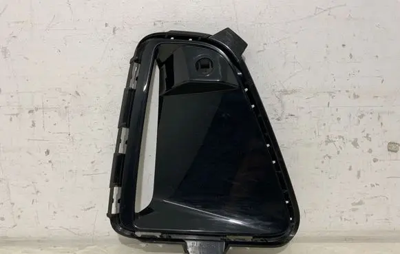 Front bumper lower grill