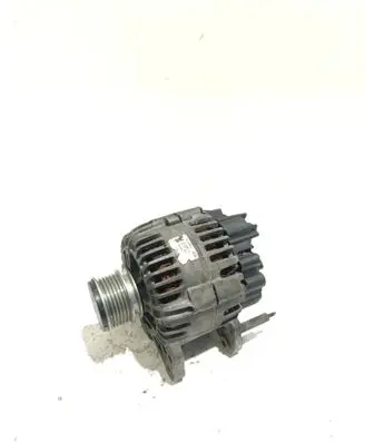 Volkswagen Caddy Generator/alternator 06F903023E 311005285