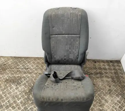 Toyota Previa (XR30, XR40) II Rear seat 