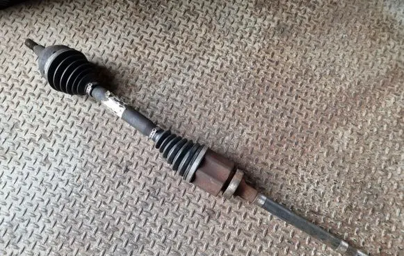 Ford Kuga I Front driveshaft
