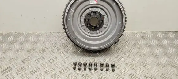 Skoda Kodiaq II Dual mass flywheel 05L105266L