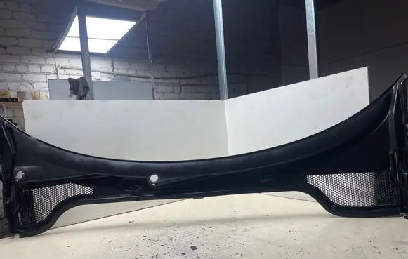 Audi A3 S3 8P Wiper trim 8P1819415C