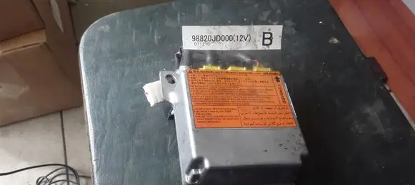 Nissan Qashqai Airbag control unit/module 98820JD000