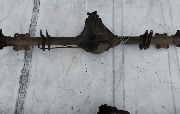 Rear axle beam