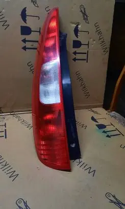 Mitsubishi Colt Rear/tail lights 8330A233
