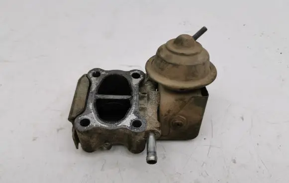 Honda CR-V EGR valve