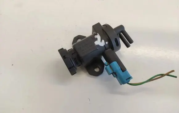 Citroen Xsara Picasso Turbo solenoid valve 9635704380