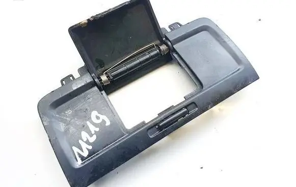Volkswagen PASSAT B6 Other interior part 3C0863289