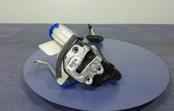 KIA Optima Front door lock 81310-D4060