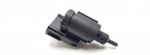 Volkswagen Golf IV Brake pedal sensor switch 1J0945511C