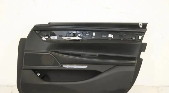 BMW 7 G11 G12 Front door card panel trim 