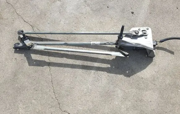 Ford Kuga I Front wiper linkage and motor 3397021252 0505092 8V4117504AC
